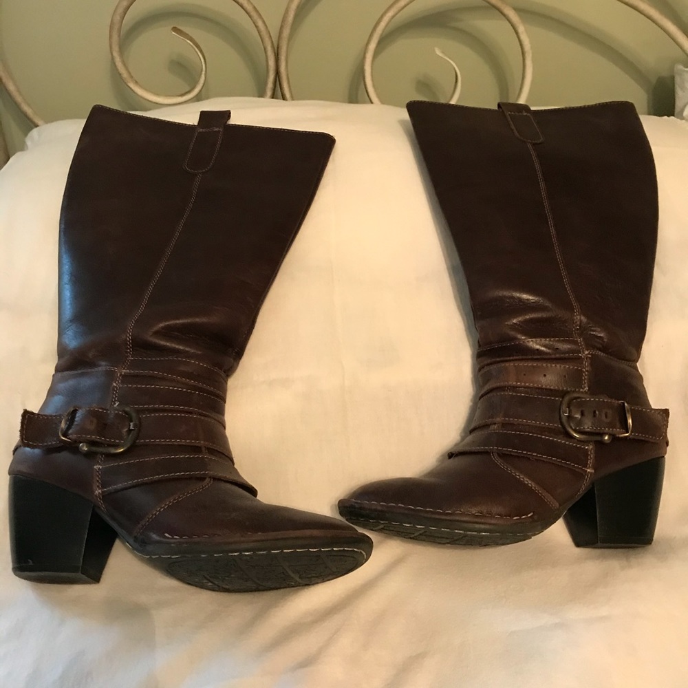 Lassen wide calf boots